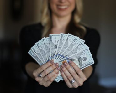 How Can a Florida Landlord Claim the Security Deposit